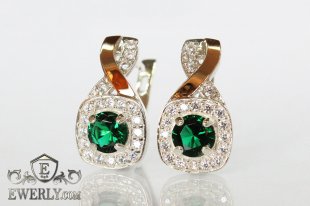 Женские серебряные серёжки с зелёными камнями, фото