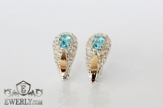 Серебряные серьги - капли с золотом и светло-голубыми камнями, фото