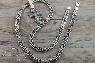 Лисий хвост - серебряная цепочка c крестиком, фото