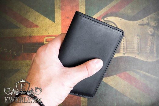 Кожаный портмоне чёрный для мужчины 11023RC, фото