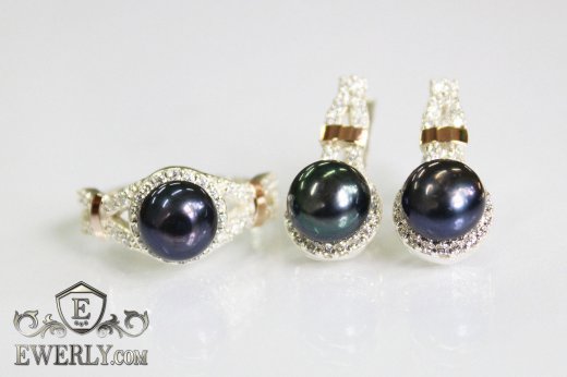 Комплект для женщин из серёжек и кольца с чёрным жемчугом, фото