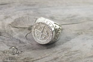 Серебряный мужской перстень ORSTHO без камней, фото