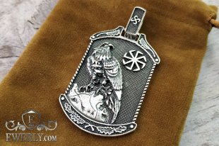 Оберег - сокол. Подвеска из серебра, фото