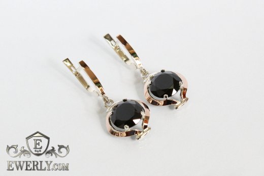 Серебряные серёжки с чёрными камнями, фото