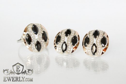 Серьги и кольцо из серебра c золотом и чёрными камнями, фото