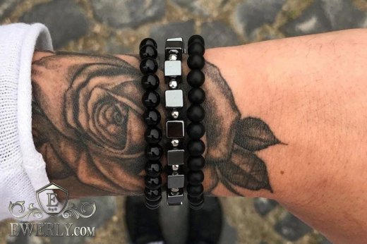 Комплект мужских браслетов из металла и камня, фото