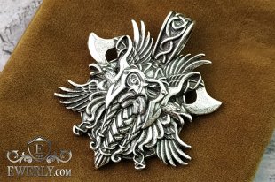 Амулет - кулон с викингом из серебра, фото