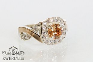 Кольцо из серебра с фианитом (цвет - шампань), фото