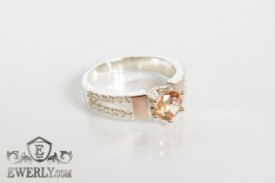 Серебряное кольцо с камнем (цвет - шампань), фото